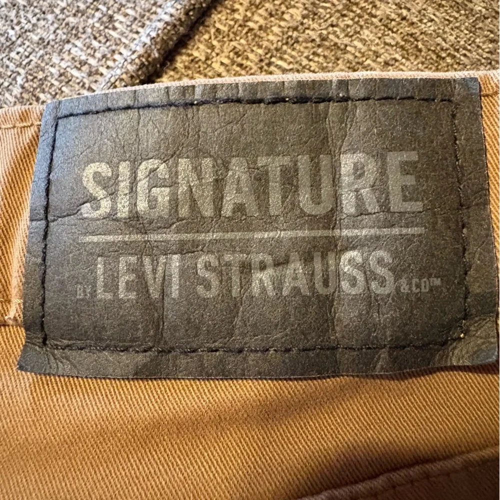 Levi's Signature Jeans Mens 30x32 Athletic Straight Brown Stretch Denim Pants‎